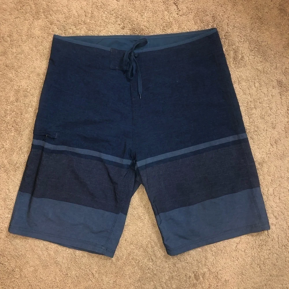 Burnside Men’s Blue Board Shorts Surf Shorts Size 34